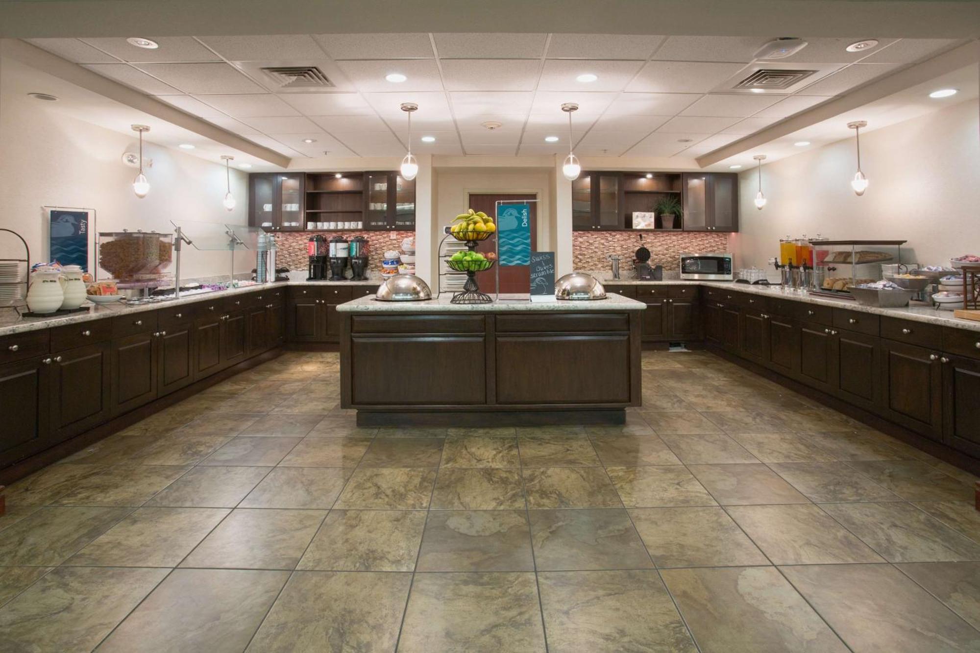 Homewood Suites By Hilton Phoenix-Avondale Exterior photo